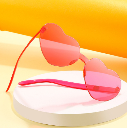 Jelly Heart Sunglasses Women's Frameless One-piece Marine Sunglasses Love Glasses Cute Funny Sunglasses Wholesale