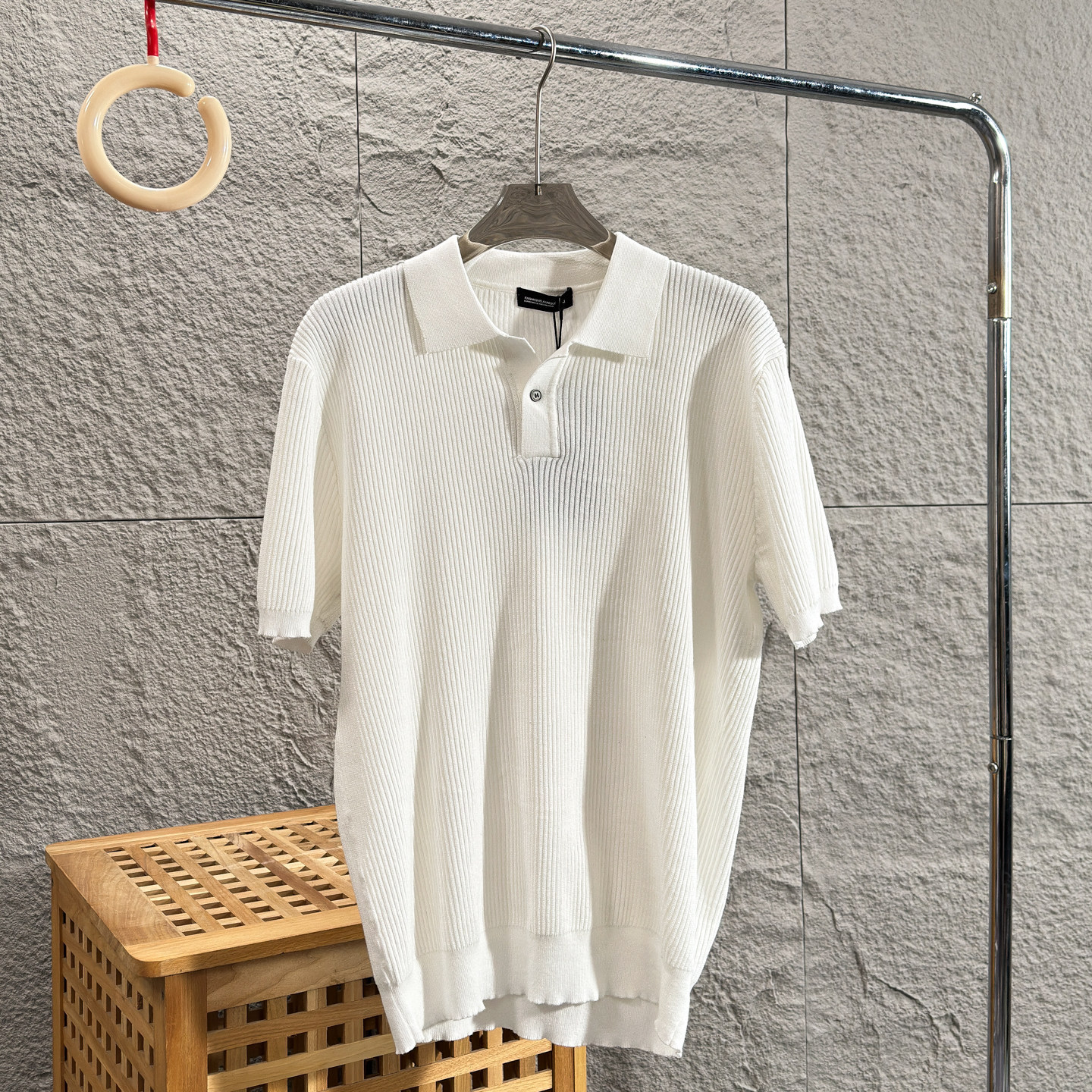 Polo camiseta de punto camiseta de manga corta camiseta de hombre cuello en V Paul rayas viejas líneas de negocios de verano fábrica transfronteriza mayorista