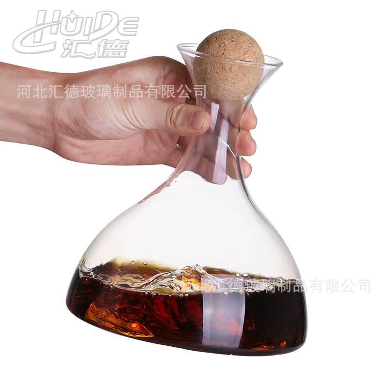 Simple high borosilized glass bartender with a wooden plug resistant high -temperature glass wine bottle