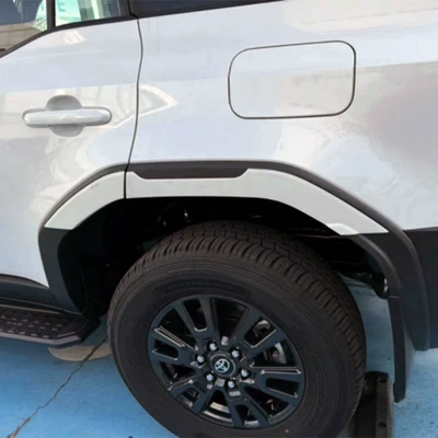 Land Cruiser LC250, Wheel eyebrow
