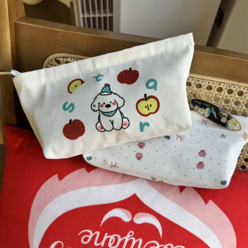 Wholesale Source Factory Can Hold 25 Pens Makeup Brush Cosmetics Bag Cartoon Pattern Small Stationery Bag Pencil Case Cosmetics Bag