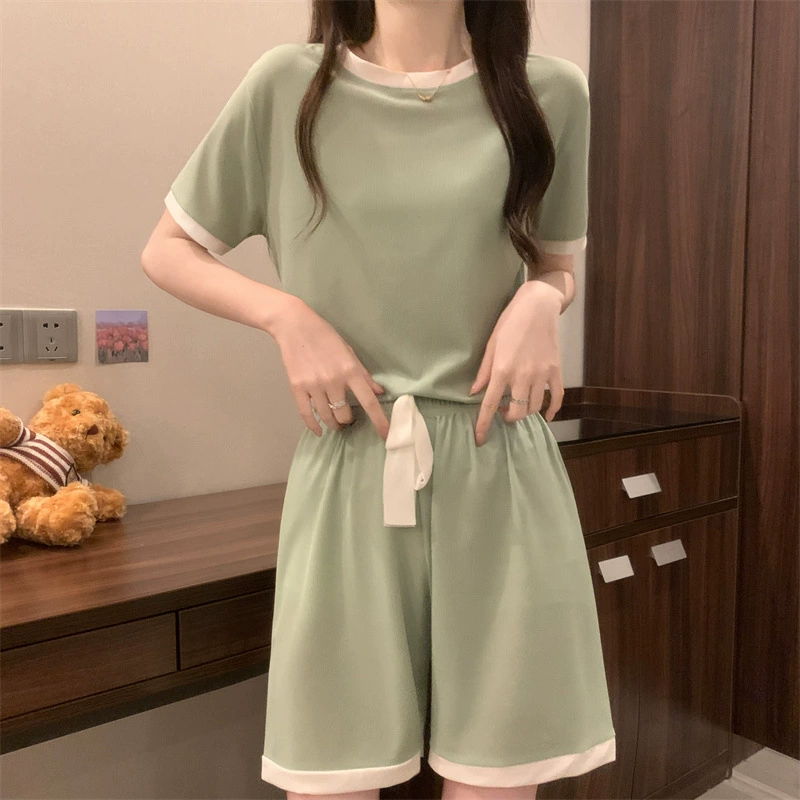 Конфеты цвета ледяной шелк пижамы женский красный красный повседневный новый внешний костюм с тонкими рукавами шорты с короткими рукавами