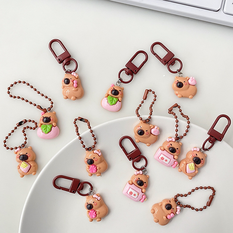 New Cute Cartoon Capybara Keychain All-match Pendant Student Bag Pencil Bag Coin Purse Decoration Accessories Wholesale