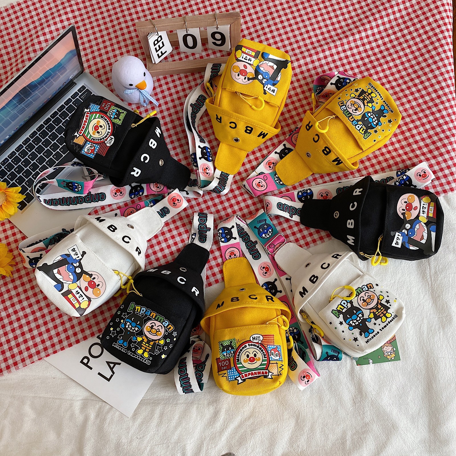 Internet celebridad de los niños pequeña bolsa de hombro nueva moda estudiante lienzo bolsa de pecho ins estilo occidental Banda ancha bolsa de hombro bolsa de mensajero