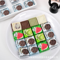カカオ隊長サンドイッチチョコレート代カカオクッキー白チョコレートレジャー小四角間食30粒/箱