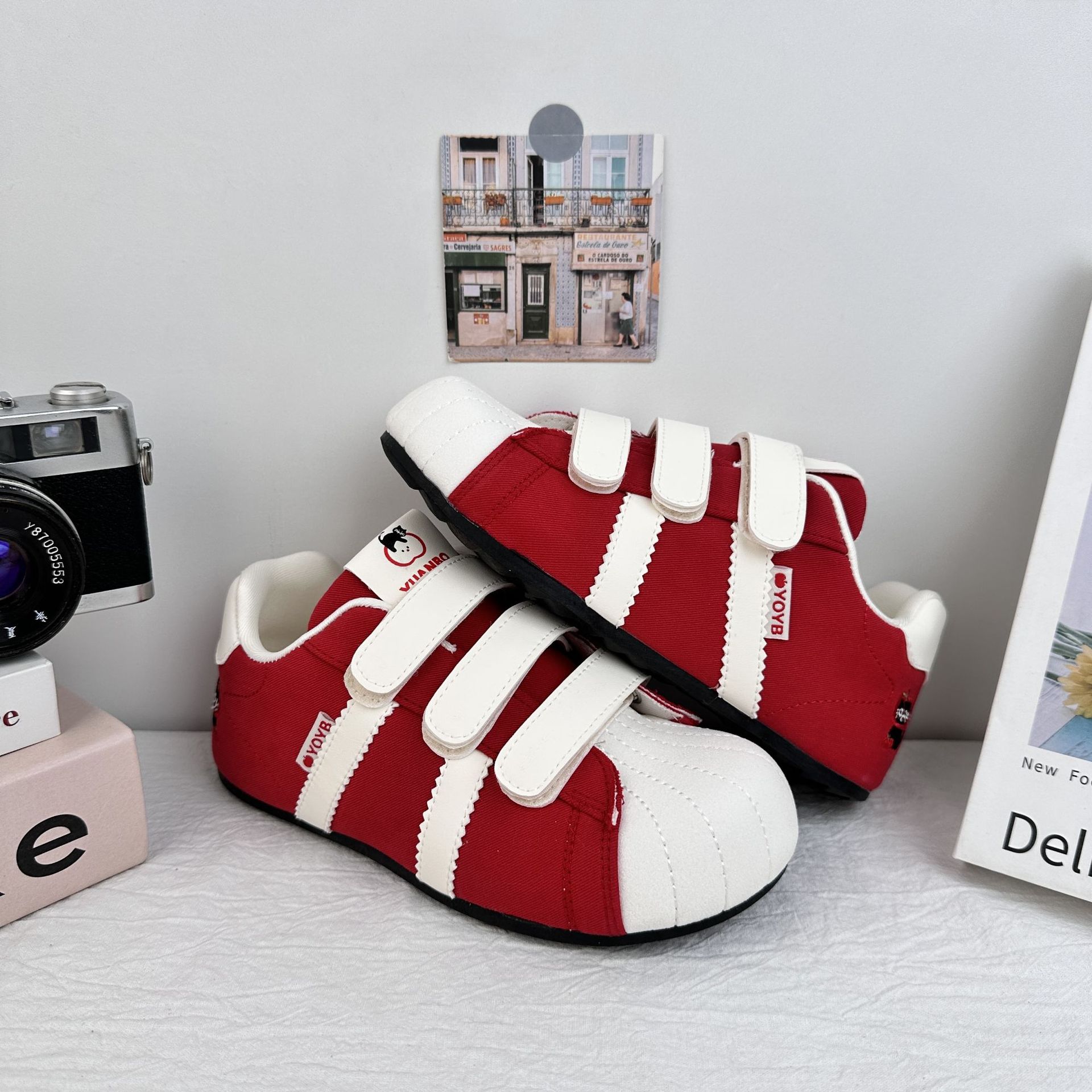 Farwave concha cabeza de dibujos animados zapatos de skate para mujeres 2025 nuevo verano velcro zapatos de moda zapatos bordados exquisitos zapatos planos