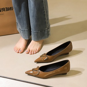 6500-K117 European and American style banquet women's shoes pointed commuting shoes shallow mouth versatile height 