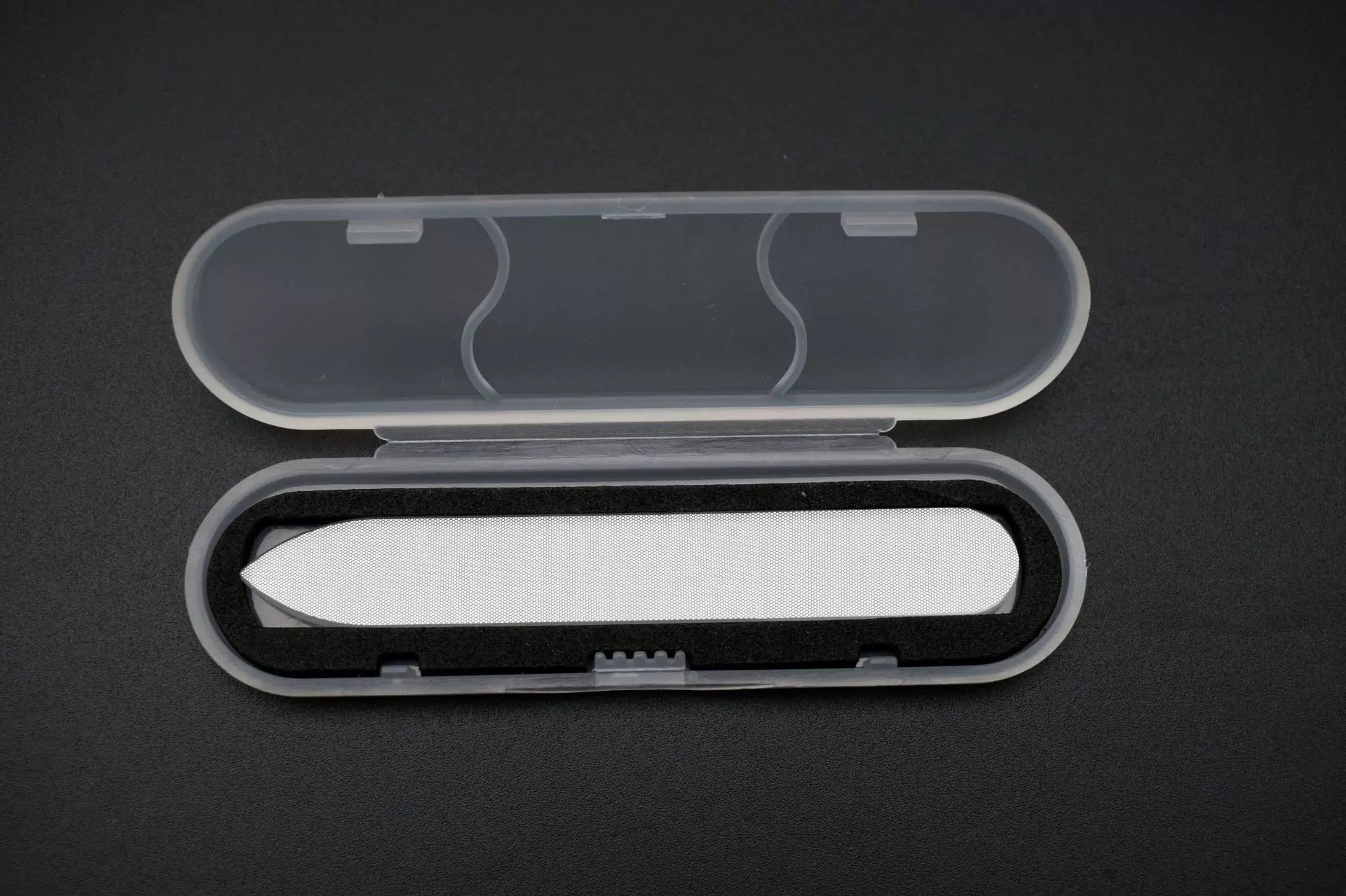 工厂直销盒装尖头纳米玻璃指甲锉  可定LOGO和款式