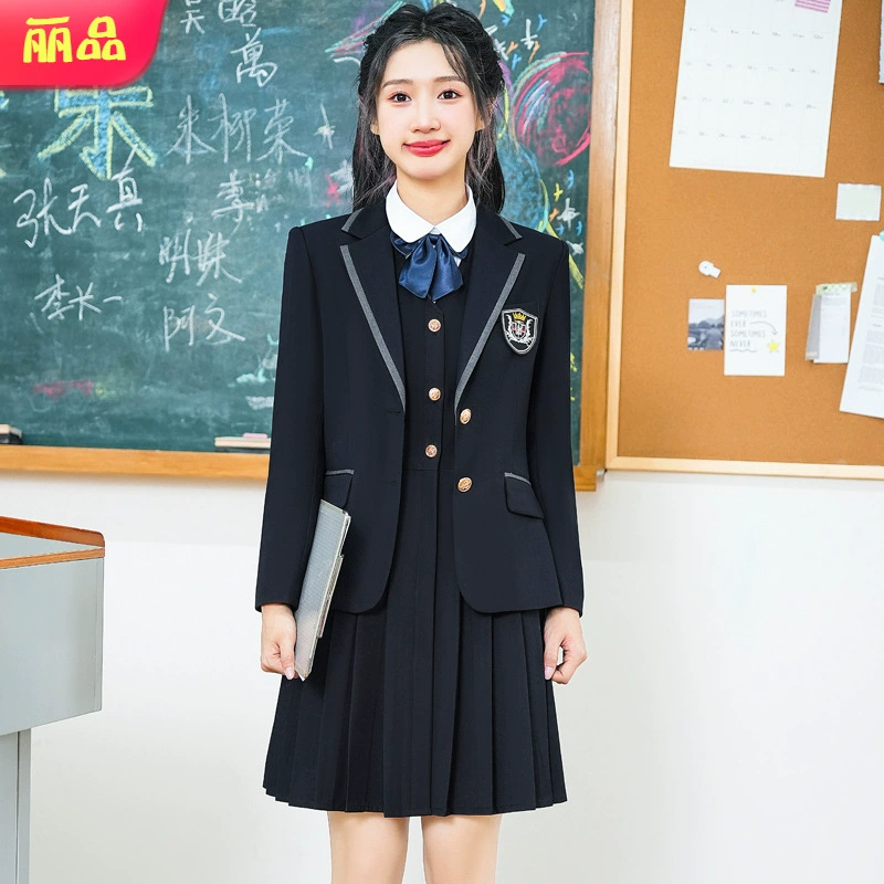 Новый осенний повседневный костюм в стиле JK для девочек средних и старших классов: юбка и пиджак на двух пуговицах в университетском стиле от производителя