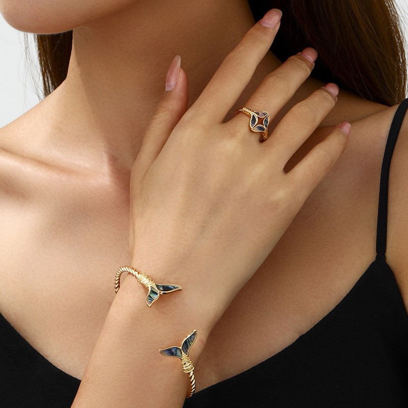 Moda transfronteriza europea y americana personalidad creativa metal geométrico cuadrado apertura ajustable pulsera femenina anillo conjunto de joyería image 15