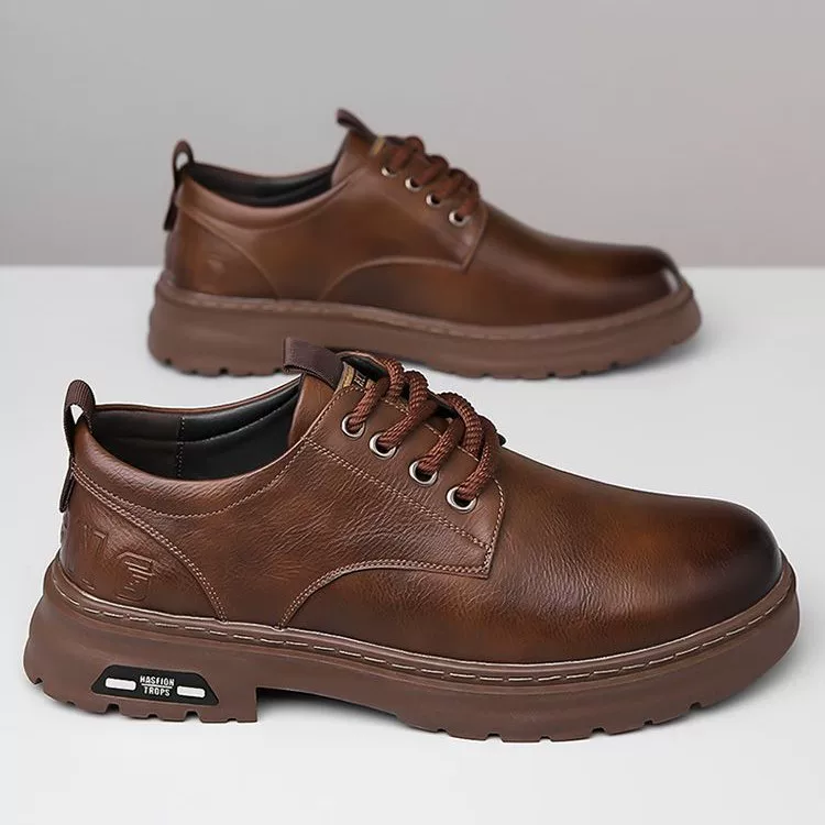 Universal fashionable footwear for leisure, shoes for leather shoes