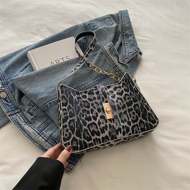 Bolso de leopardo de alto valor de cara nicho para mujeres 2024 nuevo popular bolso de brazo de hombro de estilo caliente bolso de mano