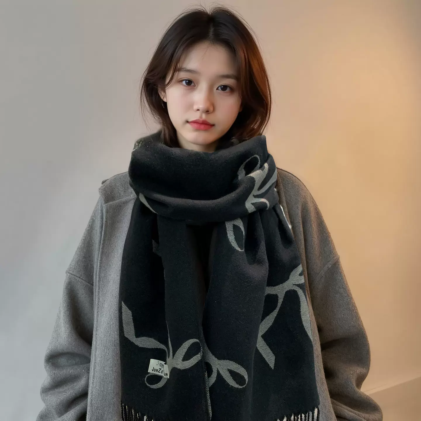 韩系复古蝴蝶结针织围巾女冬季2025新款保暖护颈高级感披肩围脖冬