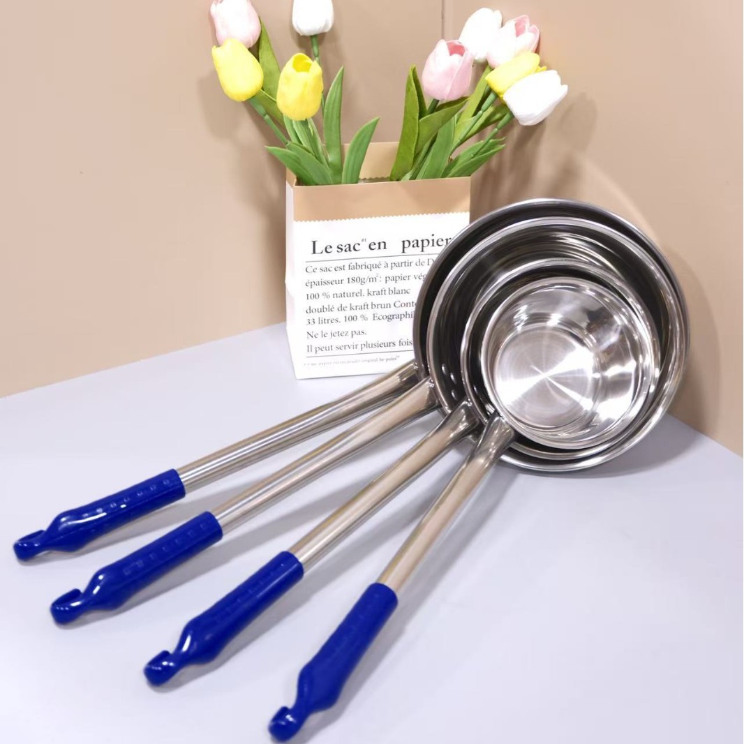 스테인레스 스틸 한국식 물숟가락 주방 물숟가락 후크가 있는 대형 국자 죽숟가락 상업용 가정용 긴 손잡이 물숟가락