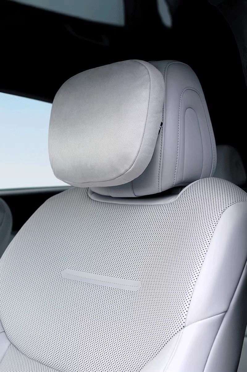 Suitable for Xiaopeng P7+/G7 Car Seat Headrest Lumbar Support Interior Accessories 3D Mold Car Cushion Pillow Car