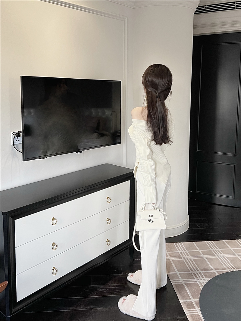 O1CN019yxH7A2F7ZAuza935_!!2560