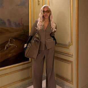 Spring and Summer 2025 European and American Cross-border Women's V-neck Short-sleeved Suit suit British Style