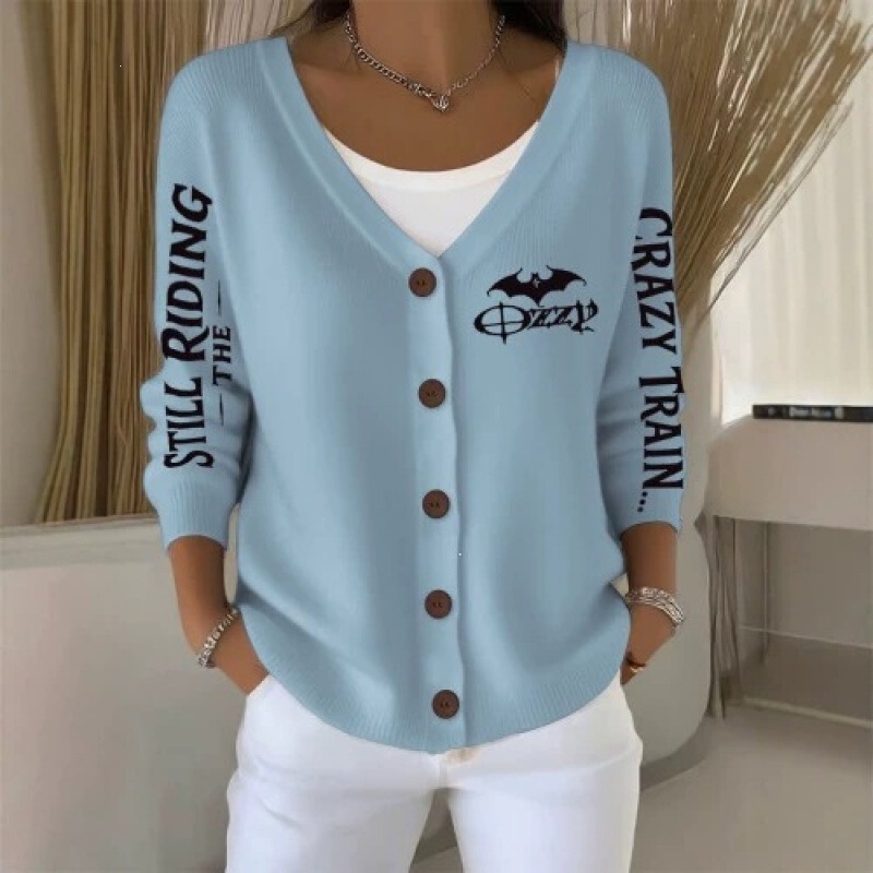 Women's V-neck knitted cardigan with pockets, small black cat print, single-breasted, loose, gentle, versatile, long-sleeved, all-purpose shirt Women's V-neck knitted cardigan with pockets, small black cat print, single-breasted, loose, gentle, versatile, long-sleeved, all-purpose shirt