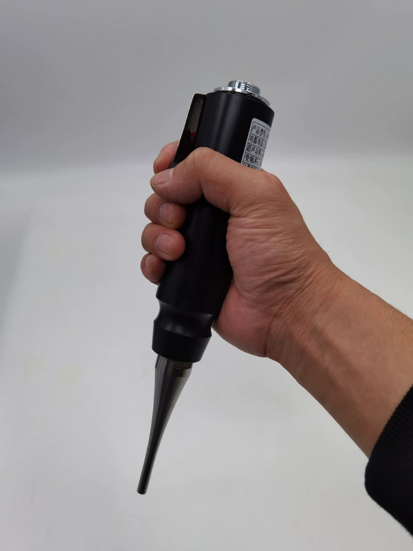 Ручной ультразвуковой дробильный прибор для разрушения клеток-вирусов в клетках животных и растений