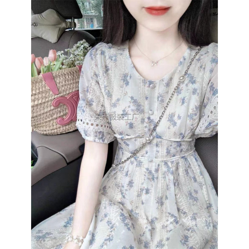 Rj3碎花连衣裙女夏季款法式温柔甜美蕾丝拼接系带收腰茶歇气质长