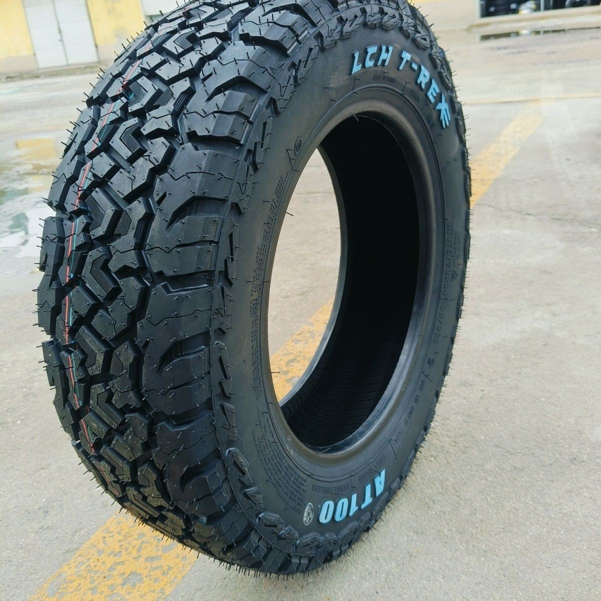 At Off-Road Tire 175/70R14Lt Eight-Layer Thickeneded Tire for Wuling Hongguang Truck 175/70R14