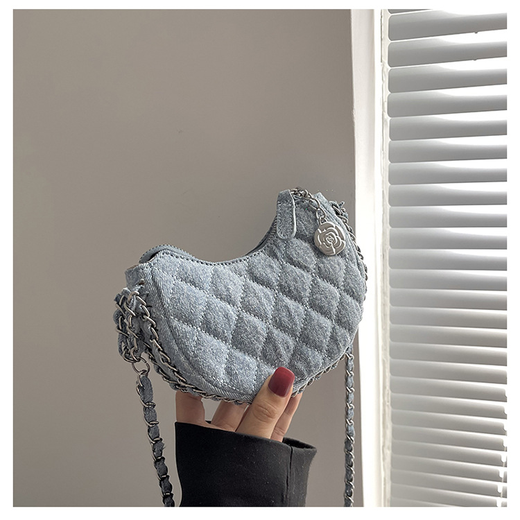 Women's Crossbody Bag With Diamond Chain And Denim Crescent Design_voghion.com