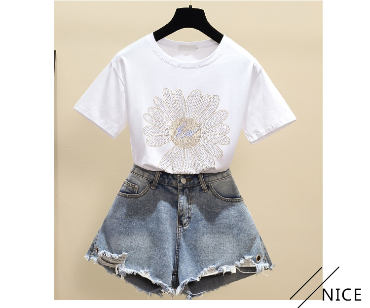 Women's Oversized Cotton T-shirt With Daisy Diamond Detail_voghion.com