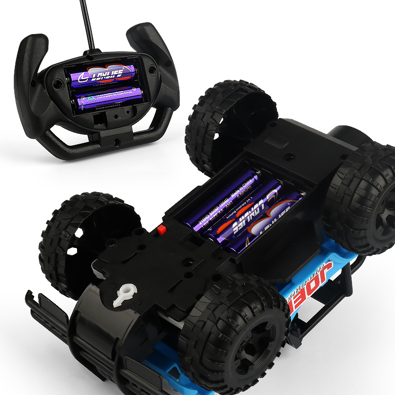 Nuevo vehículo todoterreno de control remoto de dirección de cuatro vías para niños con luz Jeep control remoto coche niño juguete control remoto Coche