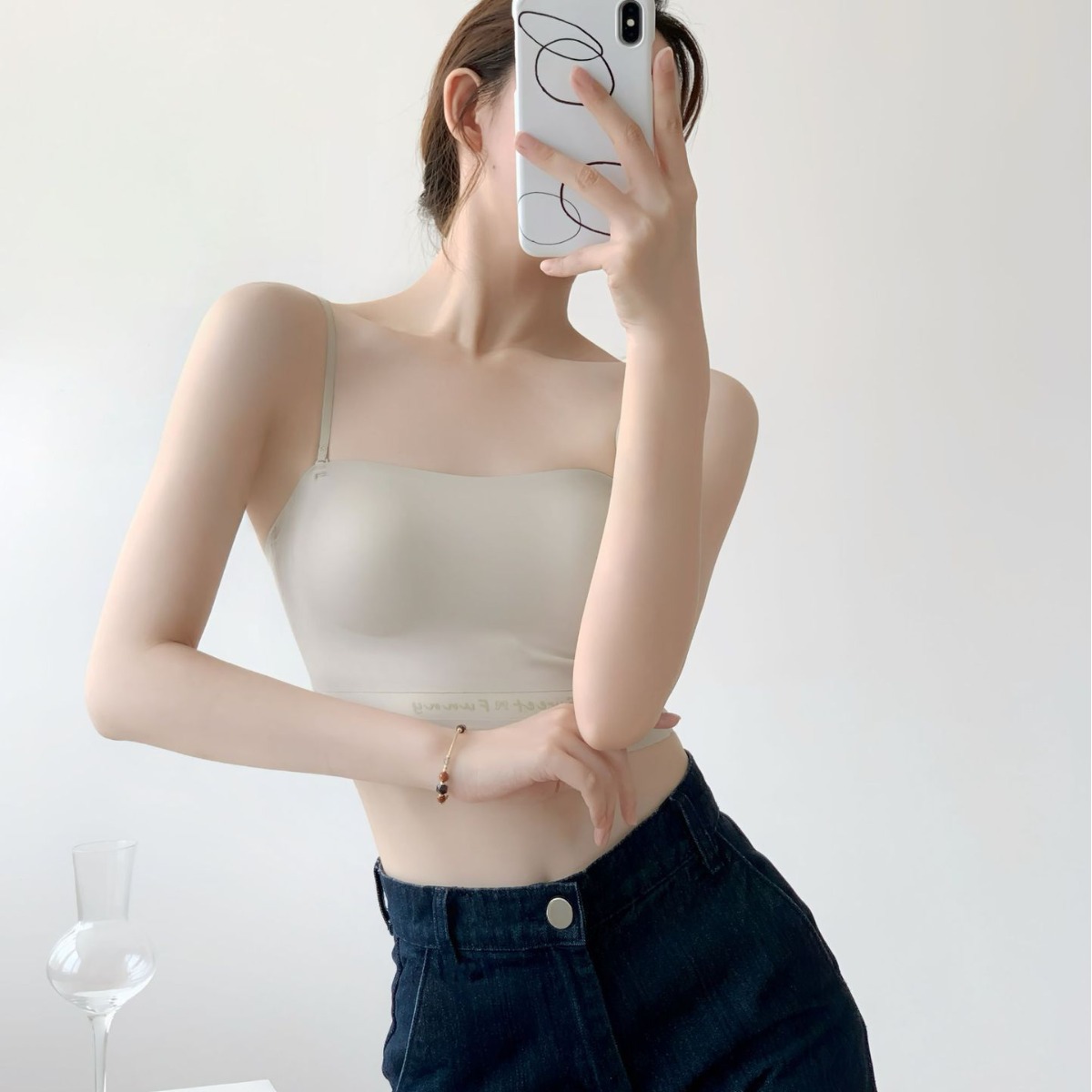 Ventas directas de fábrica comercio electrónico transfronterizo sudeste asiático Vietnam Tailandia ropa interior chaleco simple hueco hermoso espalda cómodo sujetador de texto