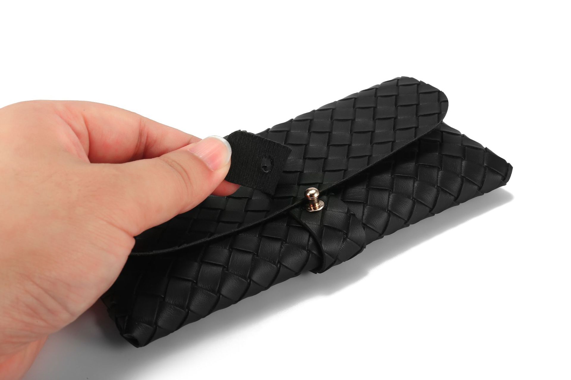 22 New Woven Glasses Case Leather Sunglasses Case Black Sunglasses Case Customizable Logo In Stock display picture 4