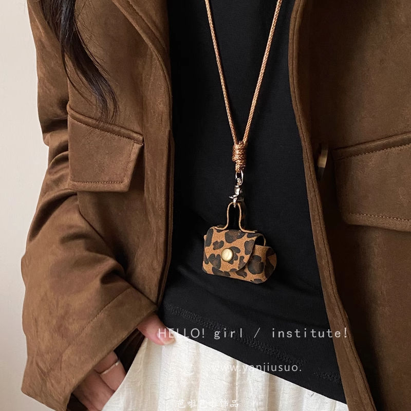 Brown leopard print small bag necklace