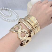 跨境外贸批发欧美夸张光面重工设计感手镯几何个性宽手链bracle