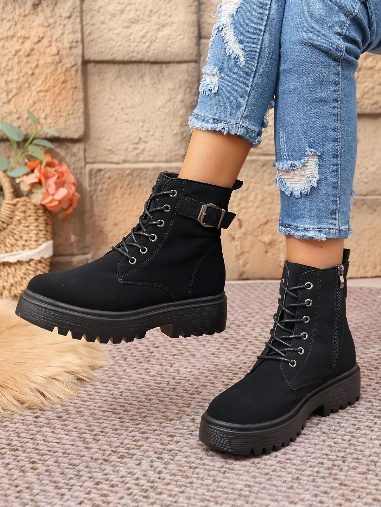 Women's Round Toe Ankle Boots With Side Zipper And Belt Buckle_voghion.com