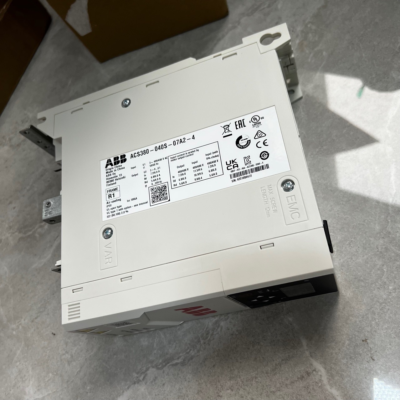 ACS380-040S-07A2-4供应全新原装ABB变频器调速器