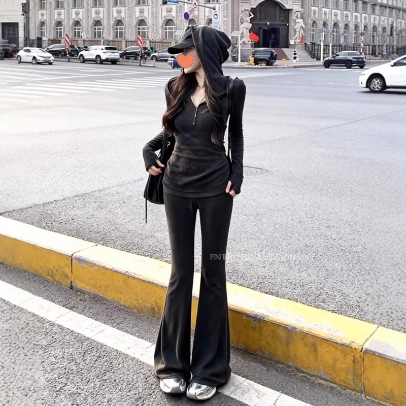 Fashionable Sports Suit for Women, Autumn and Winter, Very Stylish, Early Autumn Gray Hooded Sweatshirt, Slightly Flared Long Pants, High-End Two-Piece Set Fashionable Sports Suit for Women, Autumn and Winter, Very Stylish, Early Autumn Gray Hooded Sweatshirt, Slightly Flared Long Pants, High-End Two-Piece Set