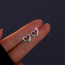 彩虹心形耳钉 女式彩色锆石时尚耳饰跨境专供
