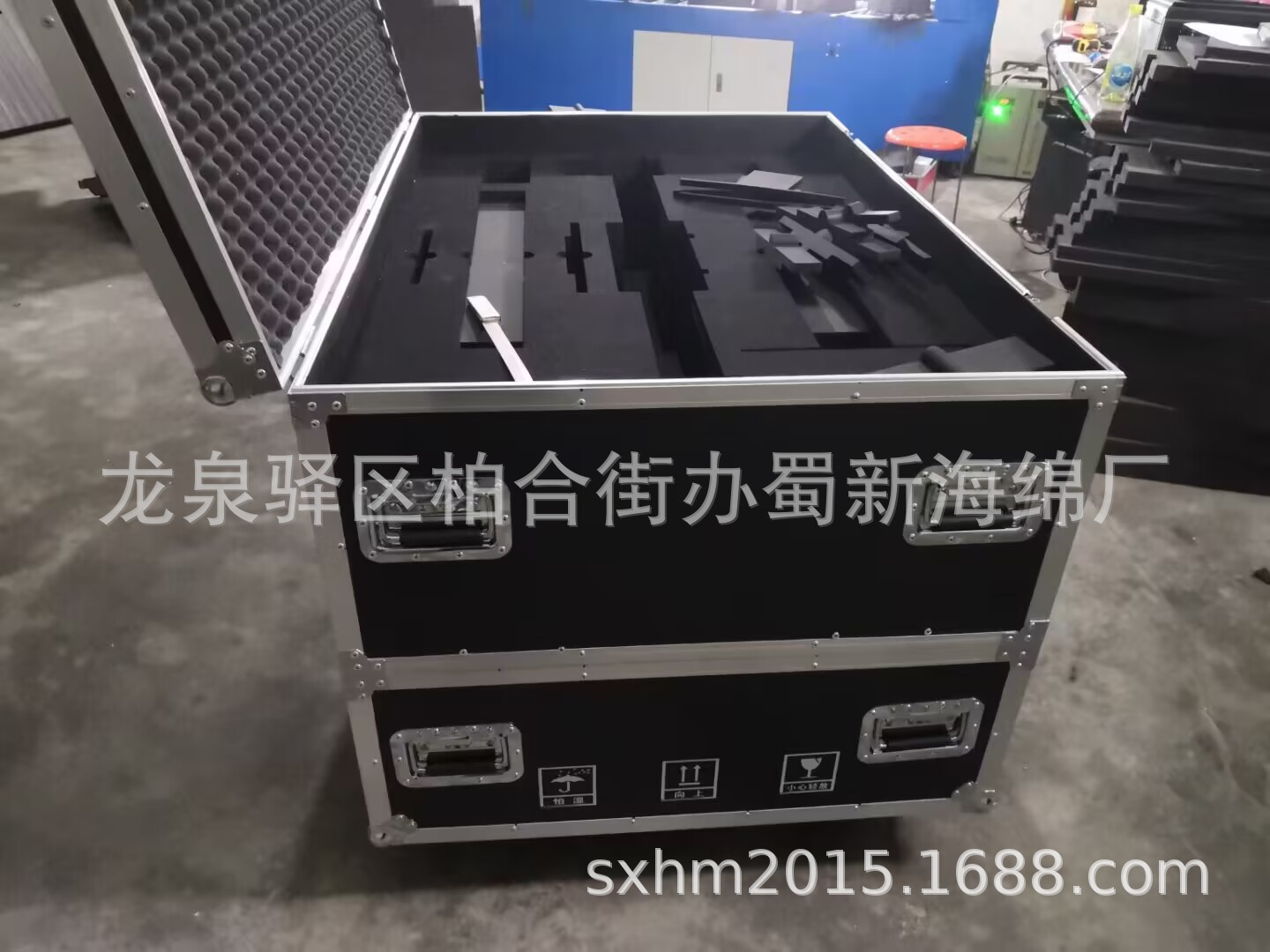 厂家供应铝箱内衬海绵泡沫/粘成型高密度铝箱成型高密度海绵