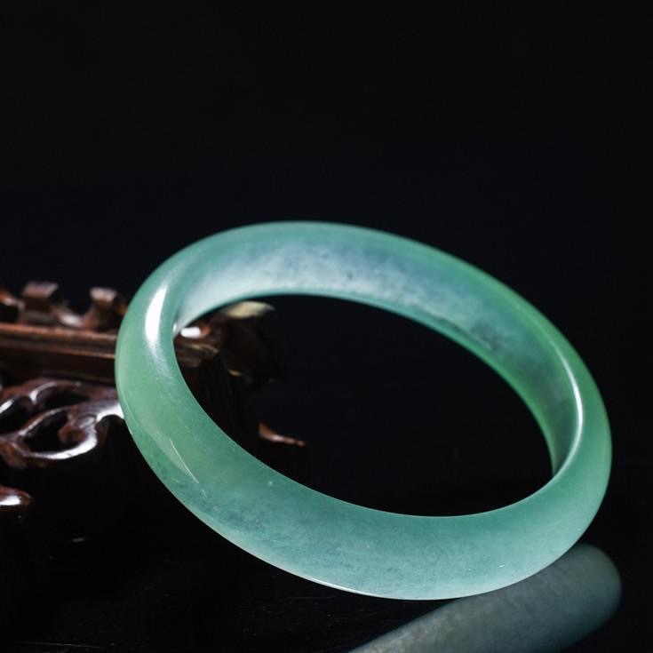 Quartz emerald bracelet jade, ice imitation