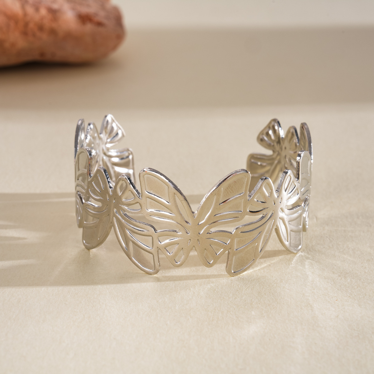 Europa y los Estados Unidos metal brillante cara pulsera de arco