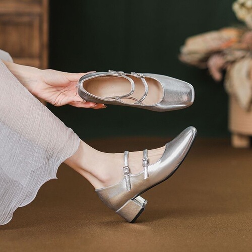 Stylish, versatile, and elegant summer new French noblewoman fashion flat sole pumps with high heels, making you look taller and slimmer Mary Jane shoes