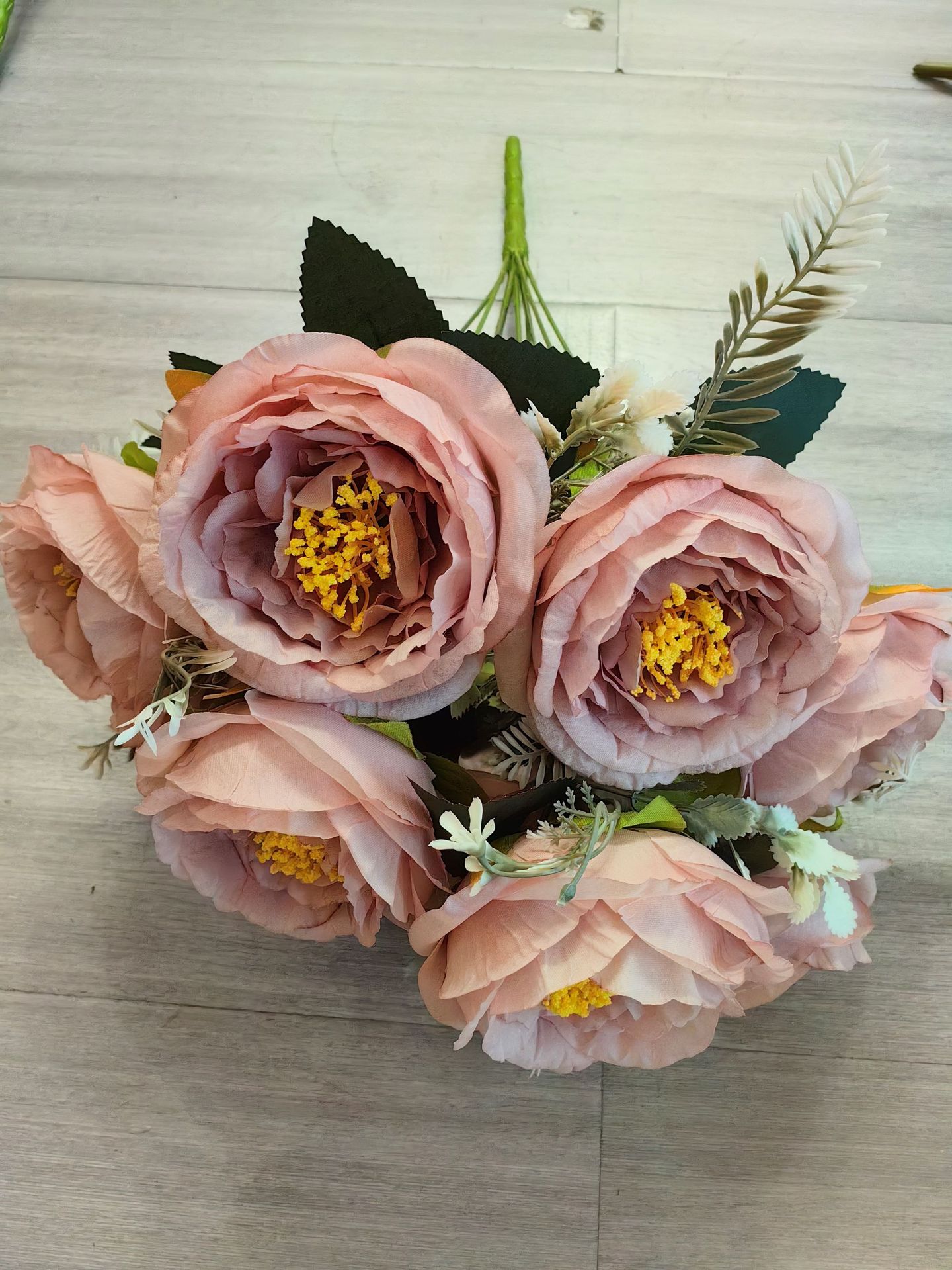 9 meses de simulación de flores falsas flores