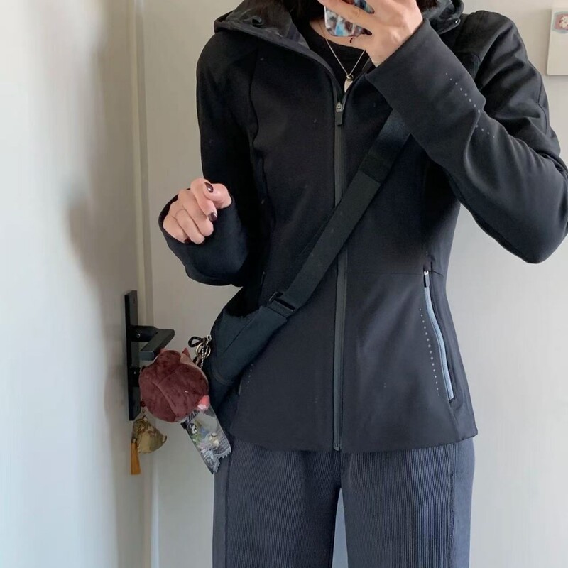 Lulu Yarn Vibration New Women's Hooded Soft Shell Fleece-Lined Jacket Sports Slimming Look Waterproof