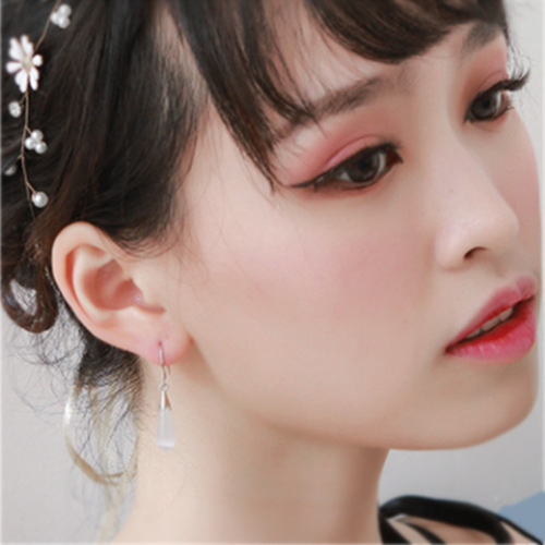 Weihua Fashion Women's Cat's Eye Water Drop Earrings Ear Accessories Personalized Simple Water Drop Shape Super Fairy Princess Versatile Earrings