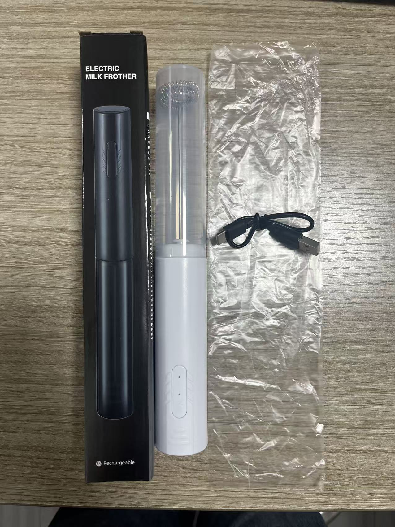 D08白色（帶防塵蓋） / 3W奶泡器電動打蛋器