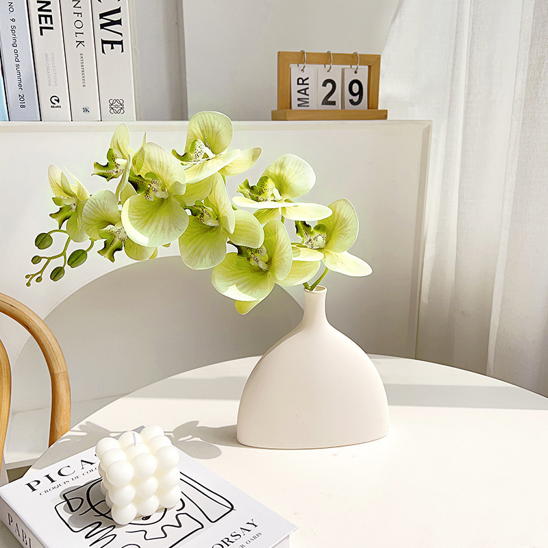 ★ objetos pequeños de fotos Gu Mei decoración de pastel de manicuras mesa de maquillaje de fotos de red área de fotos de diseño de productos atmósfera