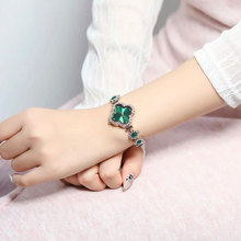 直播经典花瓣四叶草女士手表时尚镶钻手链表气质小表盘装饰石英表