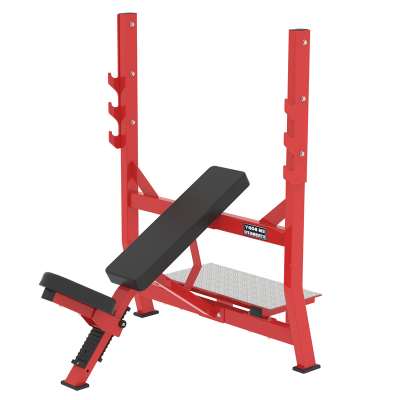 silla de empuje horizontal comercial en el gimnasio, estante de entrenamiento de empuje de pecho inclinado, cama de levantamiento de pesas multifuncional, silla de ejercicios de empuje horizontal interior