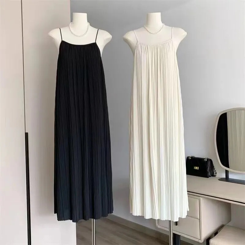 Summer 2024 New High-end Sling Dress Women's Elegant Korean-style Drape All-match Pleated Long Dress
