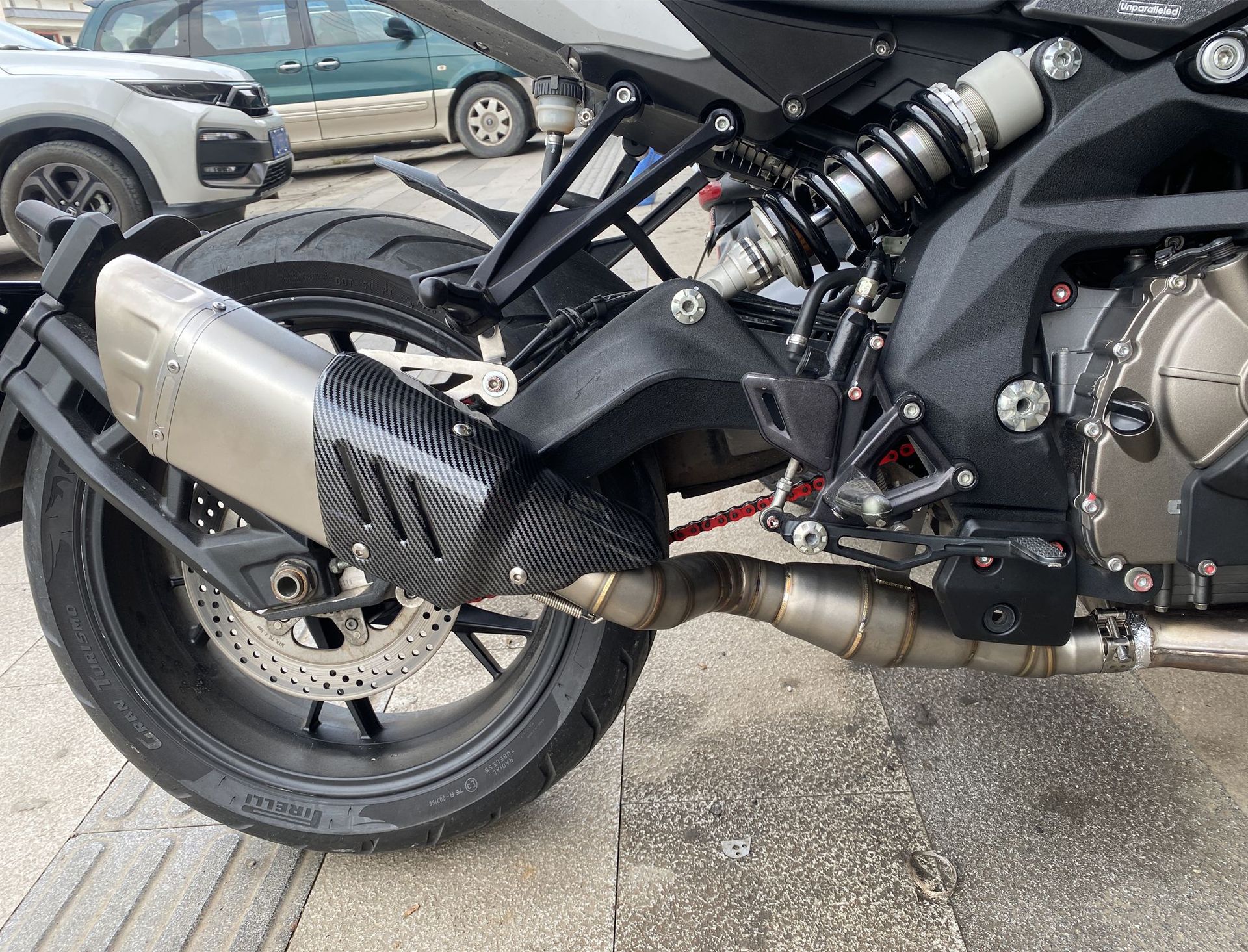 Qianjiang chase 600 bottom row middle race 600 swing middle race 800 exhaust pipe front middle
