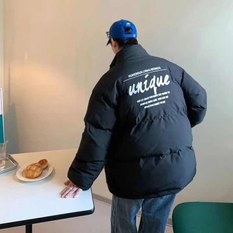 검은색
